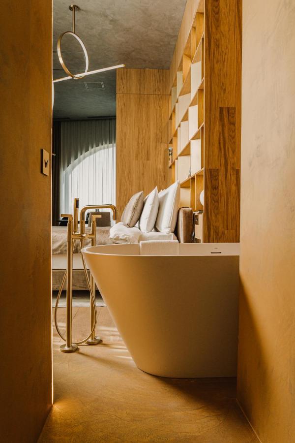 The Veil Hotel 5*